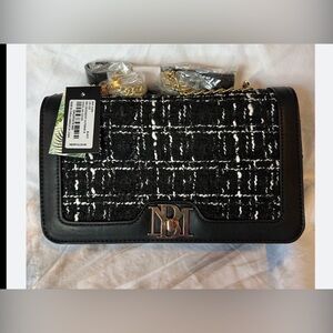 Badgley Mischka - Black Tweed Shoulder Bag New with tags